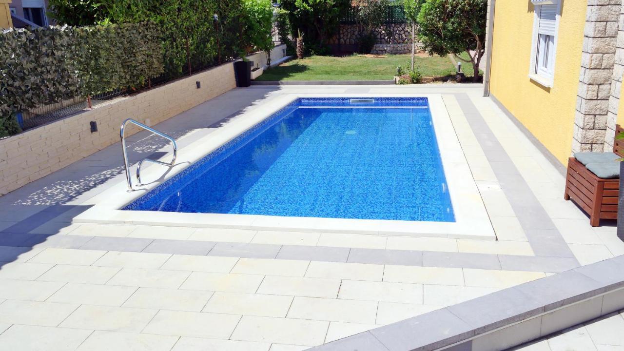 Holiday House Holek Šilo Eksteriør bilde