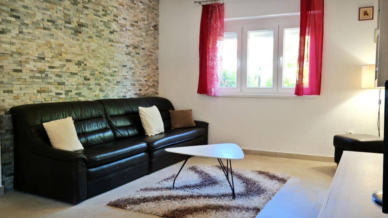 Holiday House Holek Šilo Eksteriør bilde